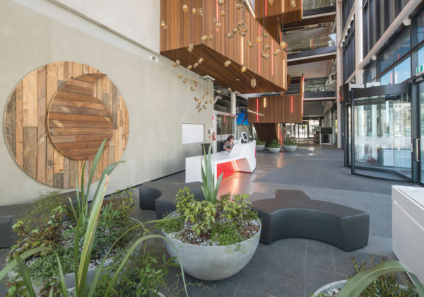 新时代综合熔覆释放创造力