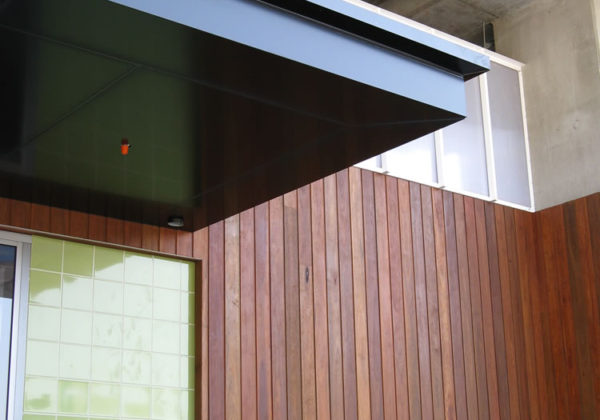 Newport-Cladding-Fipotted-Gum-South-Bank-Bankbrisbane-14