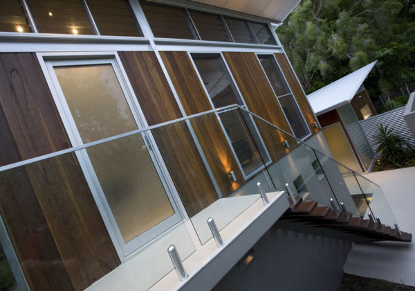 Newport-Cladding-Spotted-Gum-Sunshine-Beach-26