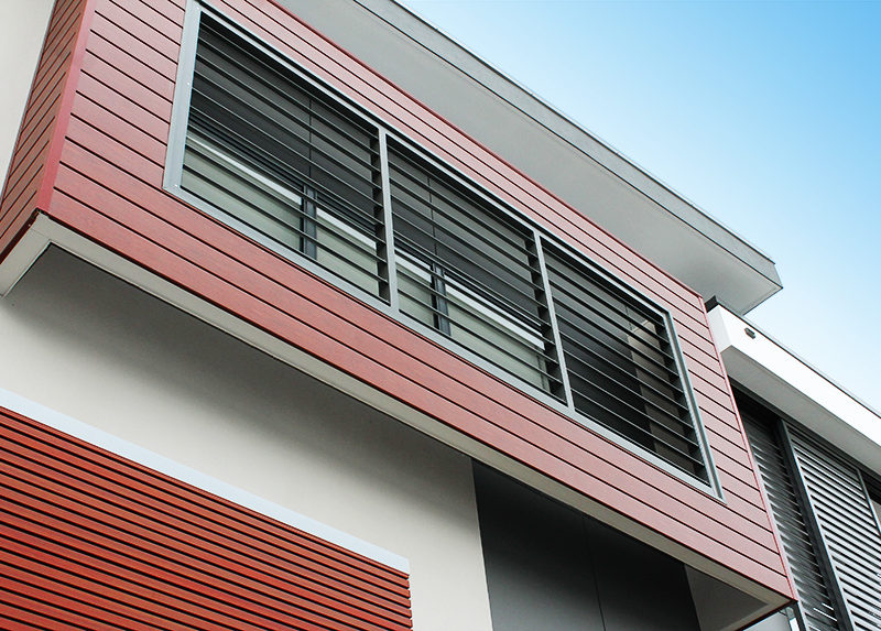 Omni-exterior_sunny11